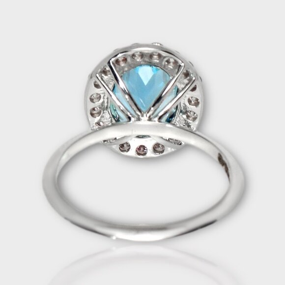 Blue Aquamarine Ring - Picture 6 of 9
